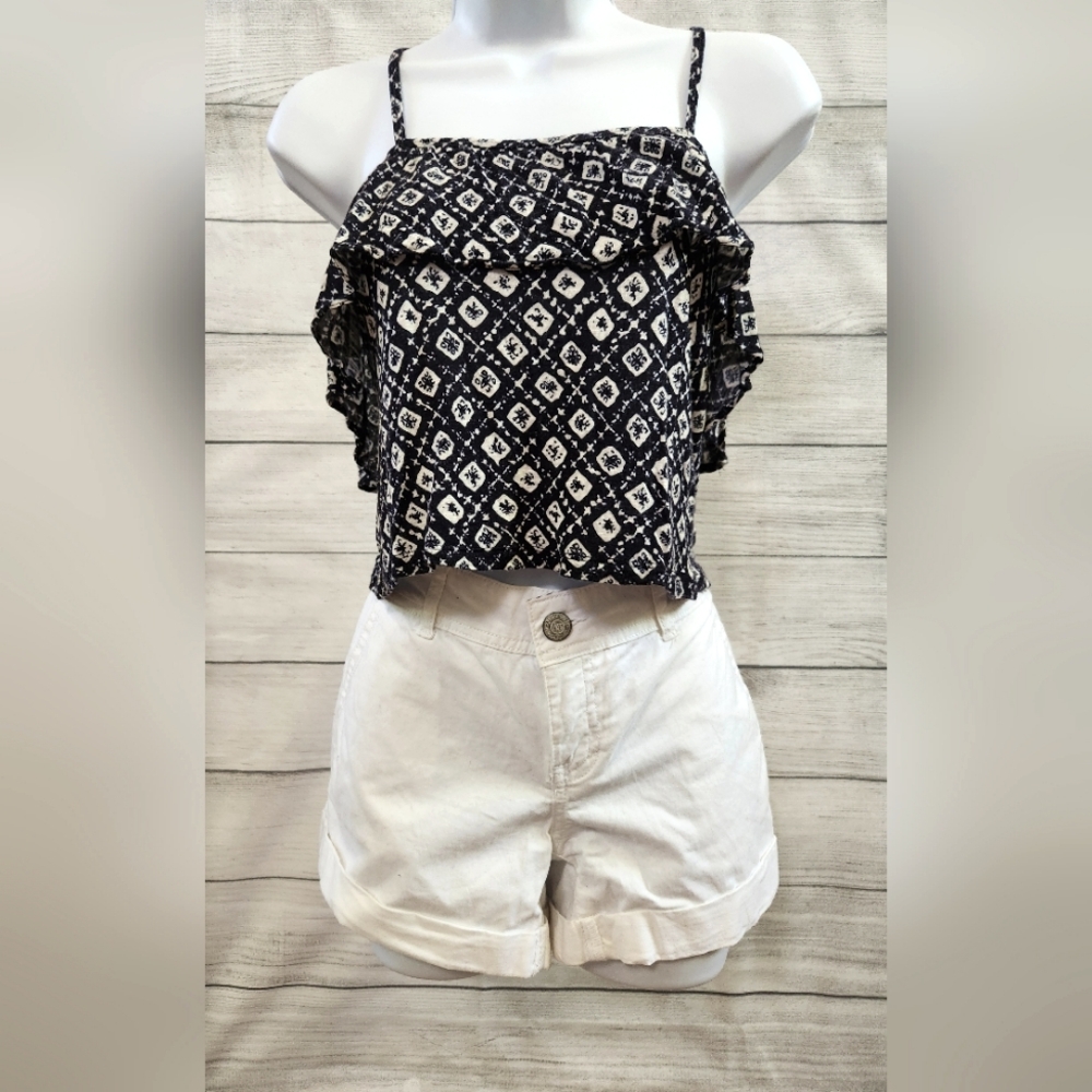 Aeropostale white shorts, size 6